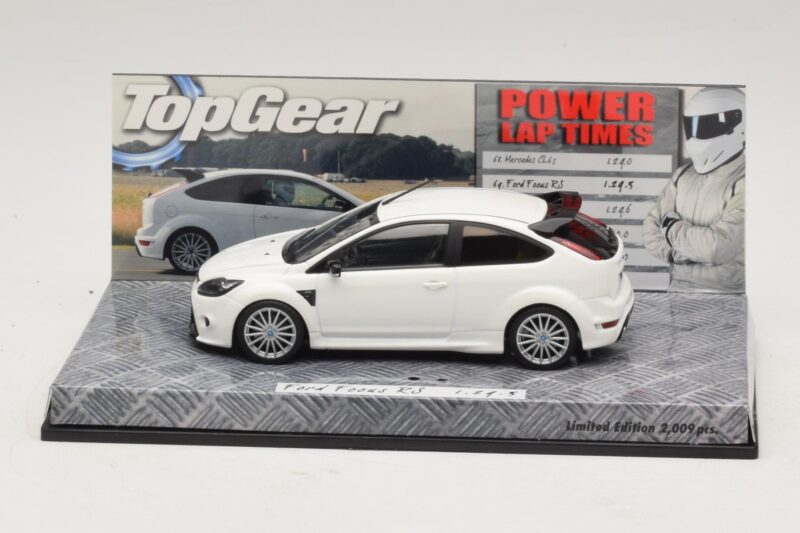 Ford Focus RS Mk2 Top Gear ホワイト フィギュアなし Minichamps 1:43 519438810-R1 メタル