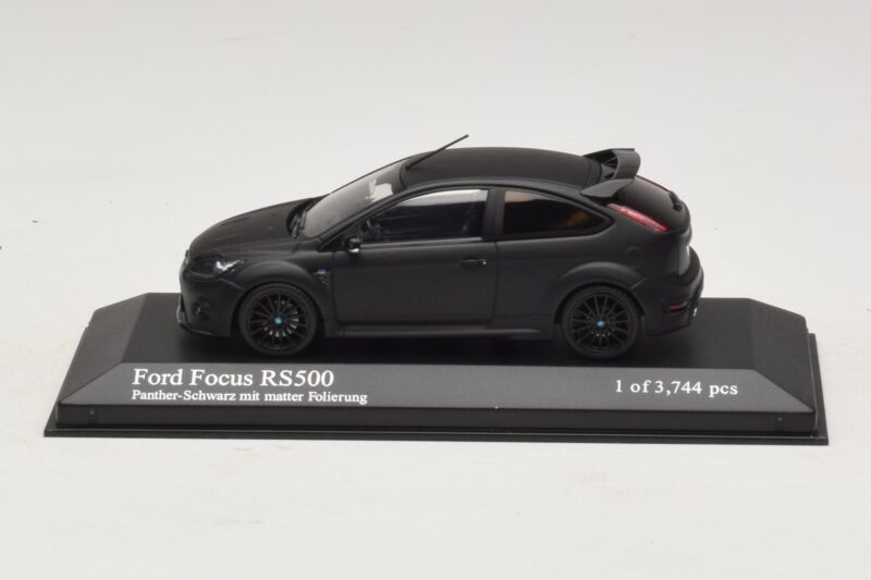 Ford Focus RS500 Mk2 Matte Black Minichamps 1:43 Ford Focus RS500 Mk2 Matte Black Minichamps 1:43 400088104 メタル
