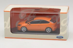 Ford Focus ST Mk2 Electric Orange Minichamps 1:43 400087302 メタル - 画像 4/4