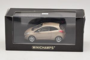 Ford Ka Mk2 Bronze Metallic Minichamps 1:43 FORD007 メタル - 画像 4/4