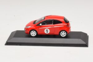 Ford Ka Mk2 グランプリ スタイリングパッケージ レッド Minichamps 1:43 400088201 メタル