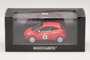 Ford Ka Mk2 グランプリ スタイリングパッケージ レッド Minichamps 1:43 400088201 メタル - 画像 4/4