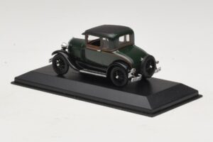 Ford Model A Standard Coupe ダークグリーン Minichamps 1:43 400082101 メタル - 画像 3/4
