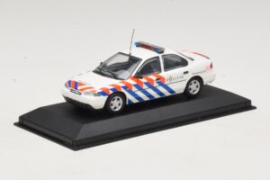 Ford Mondeo Mk1 セダン ポリス Minichamps 1:43 433082091 メタル - 画像 2/4