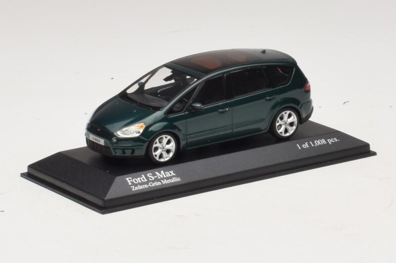 Ford S-Max グリーン メタリック Minichamps 1:43 400085401 メタル