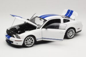 Ford Shelby Cobra GT500 Concept ホワイト ブルーストライプ AUTOart 1:18 73052 メタル - 画像 2/8