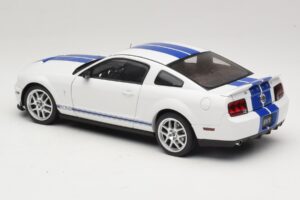 Ford Shelby Cobra GT500 Concept ホワイト ブルーストライプ AUTOart 1:18 73052 メタル - 画像 7/8