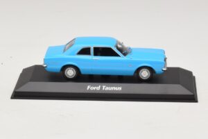 Ford Taunus TC クーペ ライトブルー Maxichamps 1:43 940081301 メタル