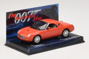 Ford Thunderbird Die Another Day Minichamps 1:43 045132 メタル - 画像 2/5