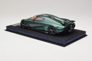 Koenigsegg Regera グリーンティンテッドカーボン FrontiArt 1:18 AS010-110 レジン - 画像 4/7