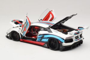 Lamborghini Aventador LB Works Martini Livery AUTOart 1:18 79185 コンポジット - 画像 5/8