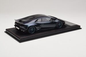Lamborghini Huracan Liberty Walk Chameleon Blue GS Model 1:18 REMC045 レジン - 画像 2/7