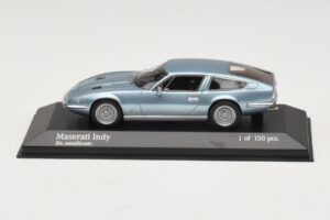 Maserati Indy Blue Metallic Minichamps 1:43 437123122 メタル