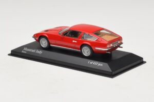 Maserati Indy レッド Minichamps 1:43 437123120 メタル - 画像 3/4