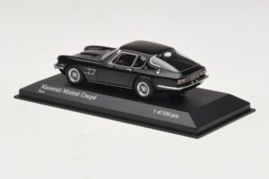 Maserati Mistral ブラック Minichamps 1:43 437123421 メタル - 画像 3/4