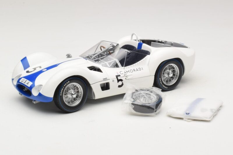 Maserati Tipo 61 #5 S. Moss / D. Gurney Camoradi ADAC 1000km Nurburgring Winner 1960 Minichamps 1:18 100601205 メタル