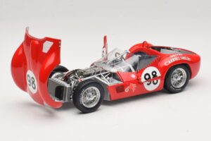Maserati Tipo 61 #98 C. Shelby Times Mirror Grand Prix for Sportscars 1960 Minichamps 1:18 100601298 メタル - 画像 2/8