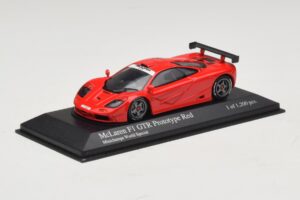 McLaren F1 GTR Prototype World Special レッド Minichamps 1:43 MCLAREN007 メタル
