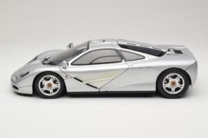 McLaren F1 シルバー Minichamps 1:12 530133123 メタル - 画像 4/8