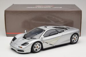 McLaren F1 シルバー Minichamps 1:12 530133123 メタル - 画像 8/8
