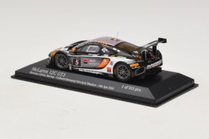 McLaren MP4-12C GT3 #5 Boutsen Racing Guilvert / Dermont 24 Hours of Spa 2013 Minichamps 1:43 437131305 メタル - 画像 3/4