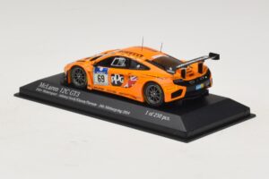 McLaren MP4-12C GT3 #69 Dorr Motorsport Adams / S. Asch 24 Hours of Nurburgring 2014 Minichamps 1:43 437141369 メタル - 画像 3/4