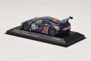 McLaren MP4-12C GT3 #88 Von Ryan Racing Barff / Goodwin 24 Hours of Spa 2013 Minichamps 1:43 437131388 メタル - 画像 3/4