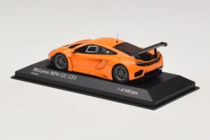 McLaren MP4-12C GT3 Street オレンジ Minichamps 1:43 437121399 メタル - 画像 3/4