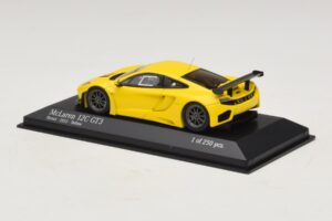 McLaren MP4-12C GT3 Street イエロー Minichamps 1:43 437121396 メタル - 画像 3/4