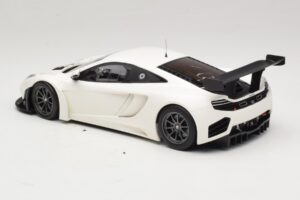 McLaren MP4-12C GT3 ホワイト 2013 Minichamps 1:18 151121394 メタル - 画像 5/6