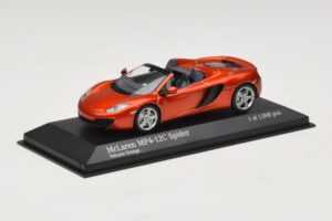 McLaren MP4-12C Spider オレンジメタリック Minichamps 1:43 530133030 メタル - 画像 2/4