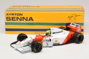 McLaren MP4/8 Ford #8 A. Senna Winner European GP 1993 Minichamps 1:18 540931818 メタル - 画像 2/7