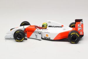 McLaren MP4/8 Ford #8 A. Senna Winner European GP 1993 Minichamps 1:18 540931818 メタル - 画像 4/7