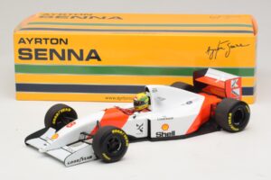 McLaren MP4/8 Ford #8 A. Senna Winner Japanese GP 1993 Minichamps 1:18 540931878 メタル - 画像 2/7