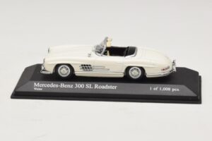 Mercedes 300 SL W198 ロードスター ホワイト Minichamps 1:43 400039034 メタル
