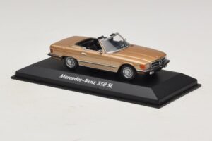 Mercedes 350 SL R107 ゴールド Maxichamps 1:43 940033431 メタル - 画像 3/4