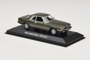 Mercedes 450 SLC C107 ダークグリーンメタリック Maxichamps 1:43 940033420 メタル - 画像 3/4