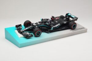 Mercedes AMG Petronas W11 EQ Performance #44 L. Hamilton 91st F1 Win Eifel GP 2020 Minichamps 1:18 113201144 メタル - 画像 2/6
