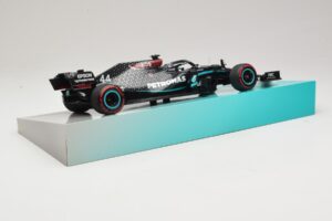 Mercedes AMG Petronas W11 EQ Performance #44 L. Hamilton 91st F1 Win Eifel GP 2020 Minichamps 1:18 113201144 メタル - 画像 3/6