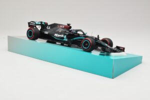 Mercedes AMG Petronas W11 EQ Performance #44 L. Hamilton 91st F1 Win Eifel GP 2020 Minichamps 1:18 113201144 メタル - 画像 4/6
