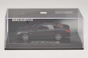 Mercedes Brabus 850 E63 W212 マットブラック Minichamps 1:43 437034101 メタル - 画像 4/5