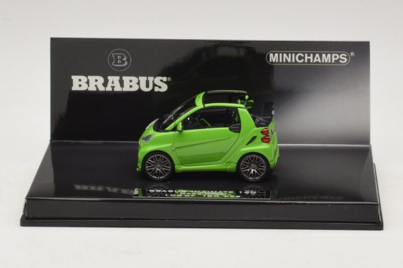 Mercedes Brabus Ultimate 120 カブリオレ グリーン Minichamps 1:43 437032731 メタル
