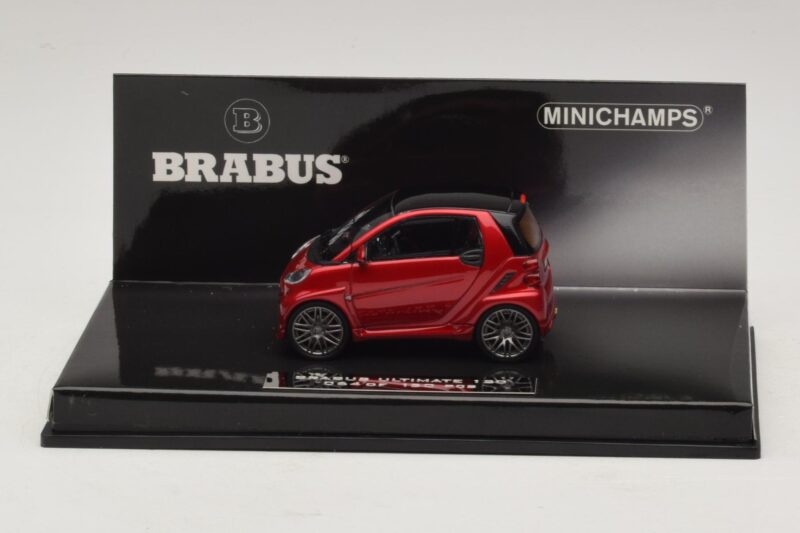 Mercedes Brabus Ultimate 120 レッド Minichamps 1:43 437032701 メタル