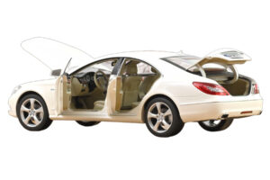 Mercedes CLS C218 クーペ Brilliant White Metallic Norev 1:18 183943 メタル - 画像 2/3