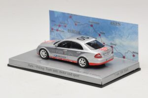 Mercedes E-Class #5 Team Auto Motor und Sport Rally Paris-Peking 2007 Minichamps 1:43 B66962261 メタル - 画像 3/5