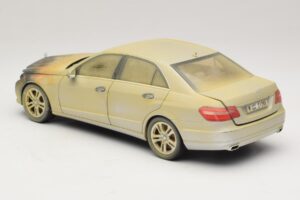 Mercedes E-Class W212 全焼 ドバイ アートカー Minichamps 1:18 MB008 メタル - 画像 5/6