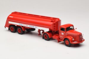 Mercedes LS315 Tanksattelzug Esso Minichamps 1:43 499034770 メタル - 画像 4/6