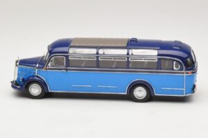 Mercedes O 3500 バス ライトブルー ダークブルー Minichamps 1:43 439360011 メタル - 画像 3/6