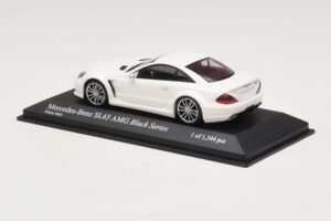 Mercedes SL65 AMG R230 Black Series マットホワイト Minichamps 1:43 400038222 メタル - 画像 3/4
