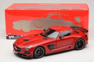Mercedes SLS AMG C197 Black Series レッド Minichamps 1:18 110033022 メタル - 画像 8/8